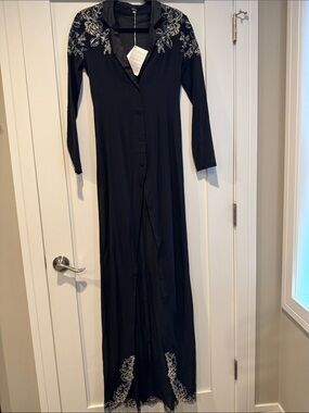 La Perla NWT Silk Gorgeous and Unique Black Long Embroidered Robe